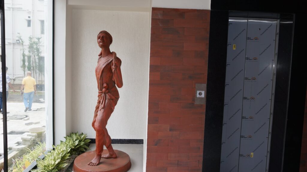 Gallery 27